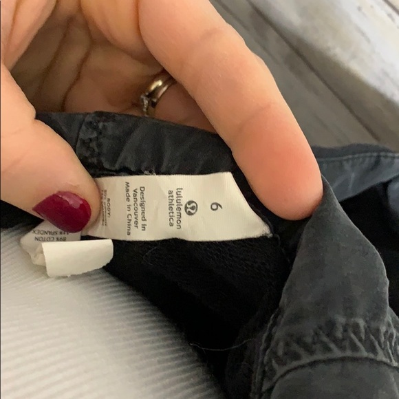 Lululemon Black zip up - Picture 2 of 2